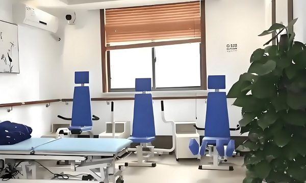 入深户需要公司_王欣瑜拒绝和裁判握手引发淡人人设塌房热议，网友破案：被逼急了 打实的好评最实收获