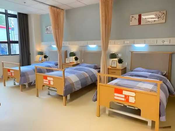 2025深圳申请积分入户_杨洋新剧《凡人修仙传》首播4集，口碑出炉，观众评价一针见血 的一其他广方体推些媒式